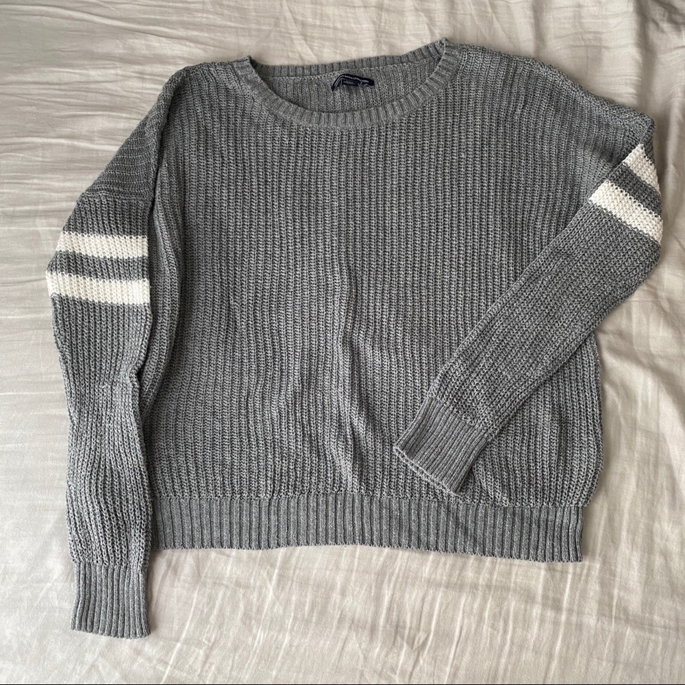 American eagle sweater